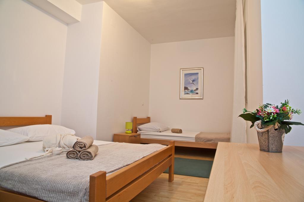 Antonija Apartments With Pool Biograd Na Moru Bagian luar foto