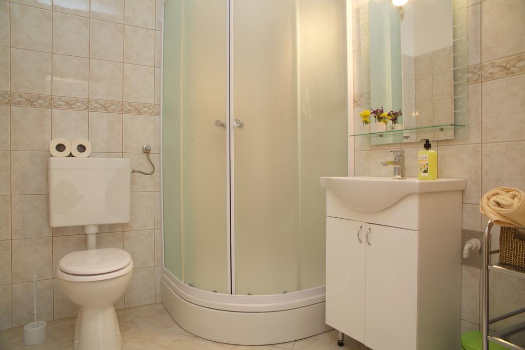 Antonija Apartments With Pool Biograd Na Moru Bagian luar foto