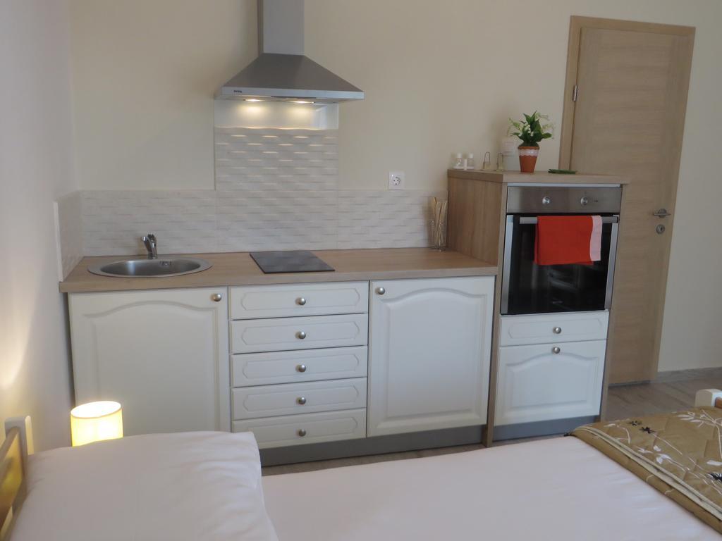 Antonija Apartments With Pool Biograd Na Moru Bagian luar foto